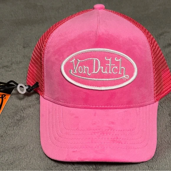 Von Dutch Pink Velvet Cap New - Picture 1 of 5